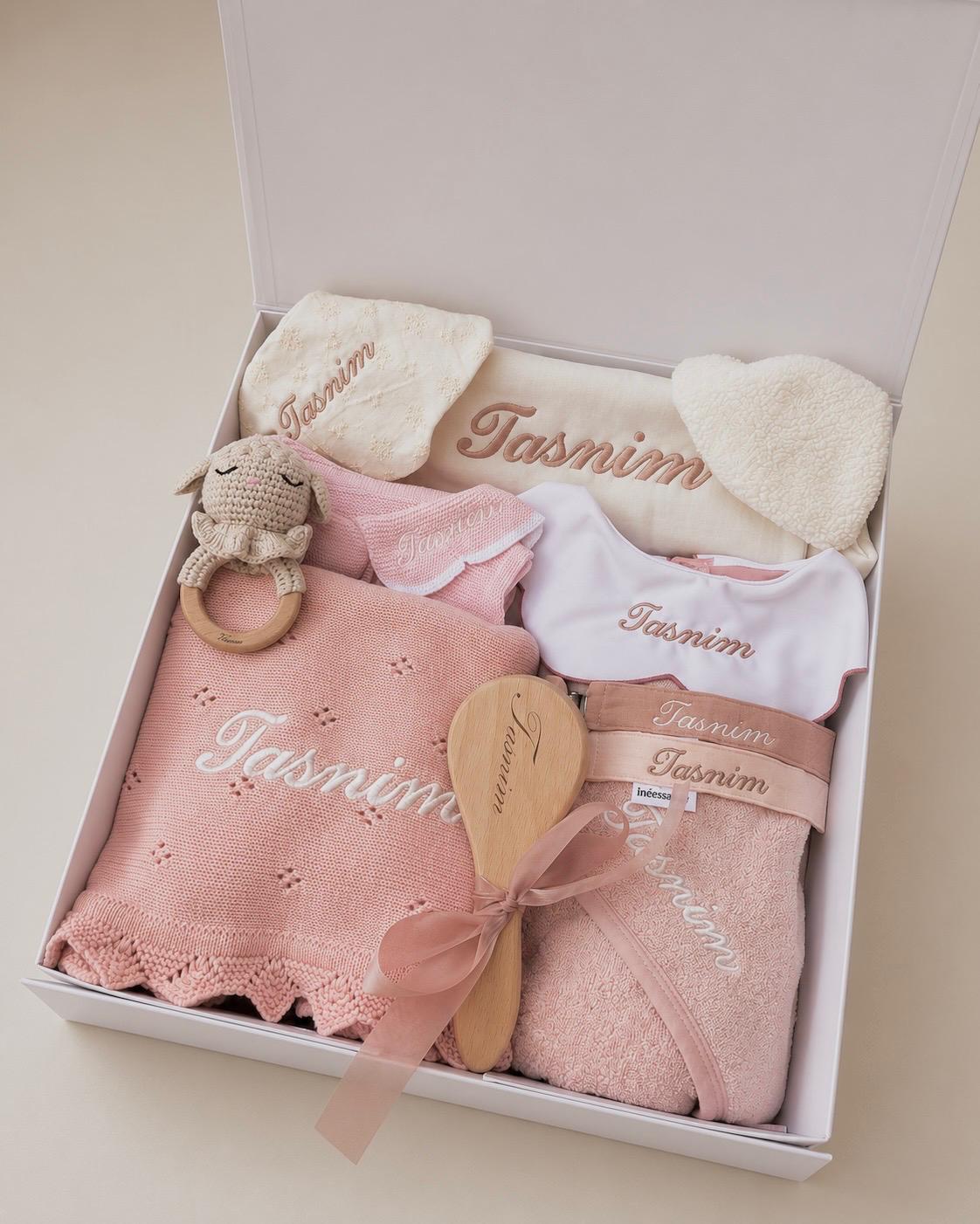 Cadeau de baptême personnalisé : nos idées pour un souvenir qui reste