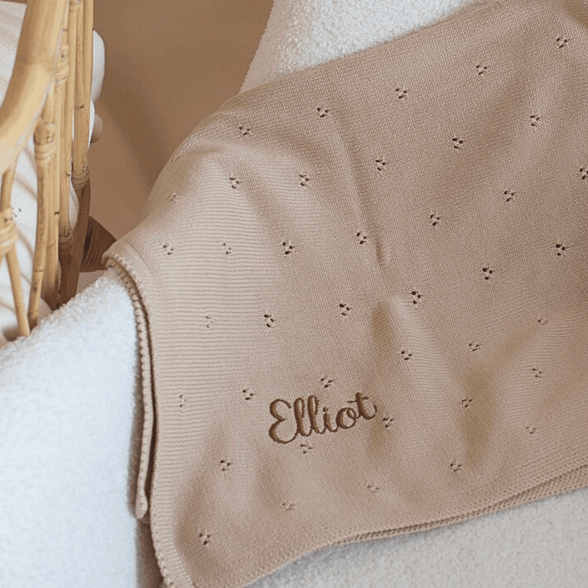 Couverture tricotin beige pour bébé, cadeau de naissance