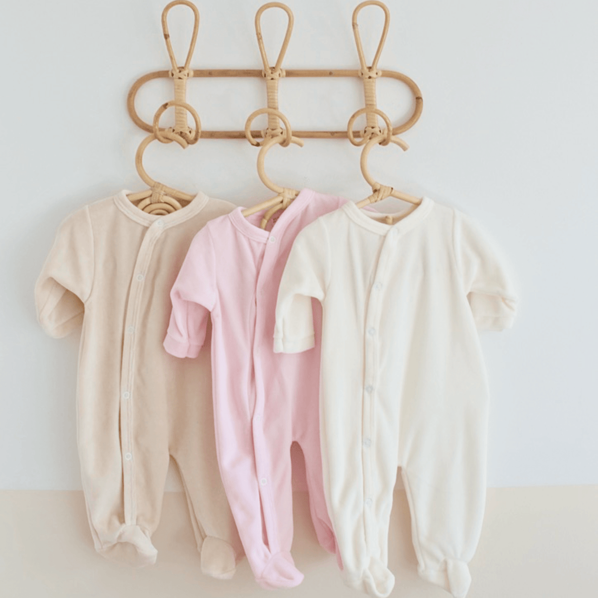 Ensemble pyjama velours bébé brodé en atelier français