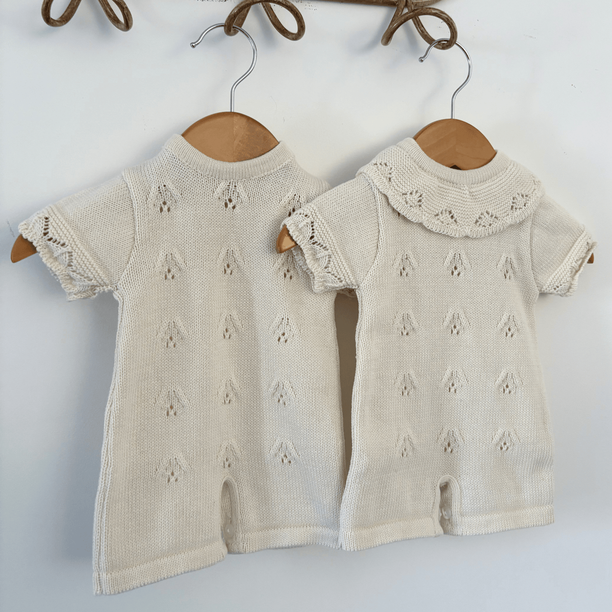 Barboteuse en tricot, cadeau de naissance Ineessance