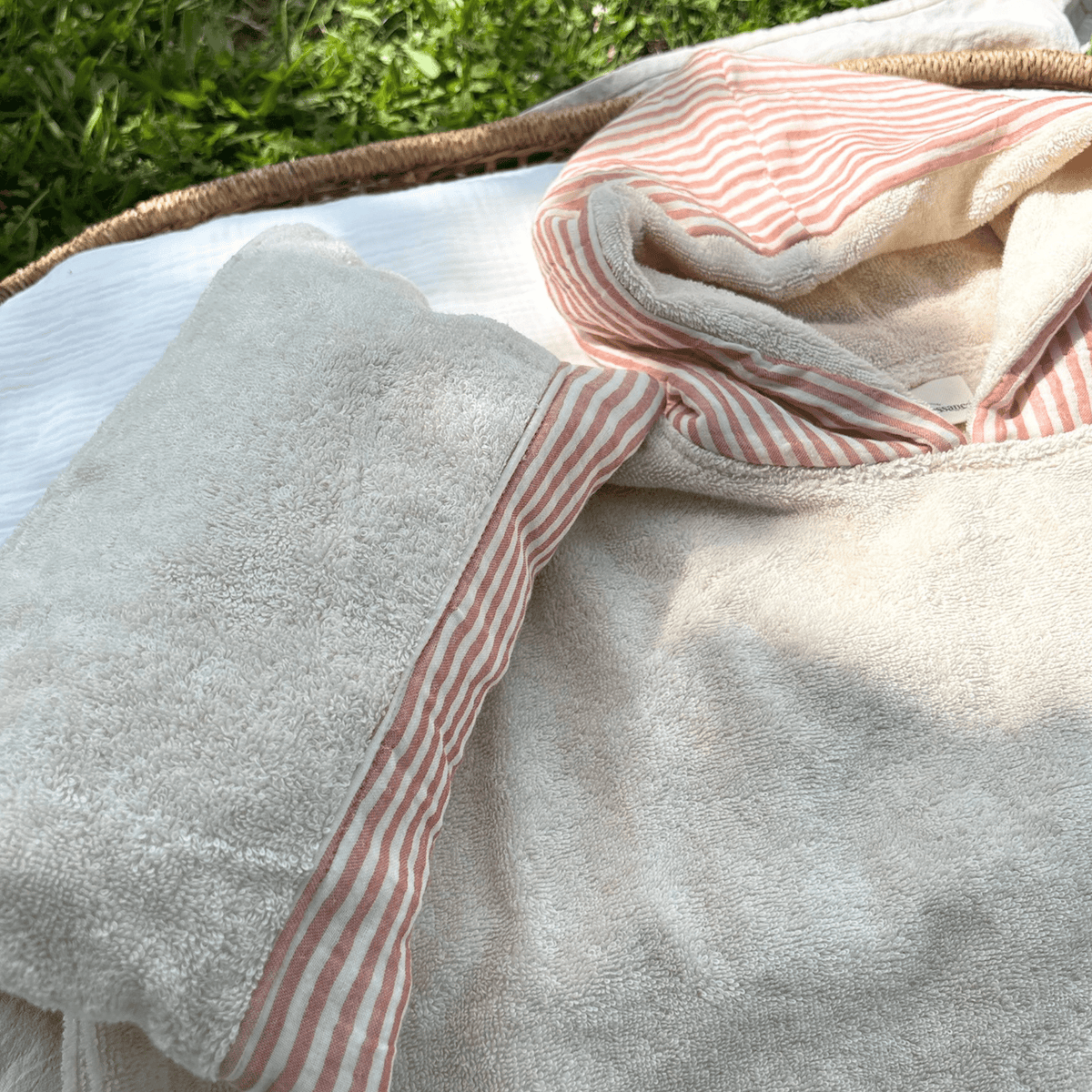 Poncho de bain enfant Ineessance, coloris au choix