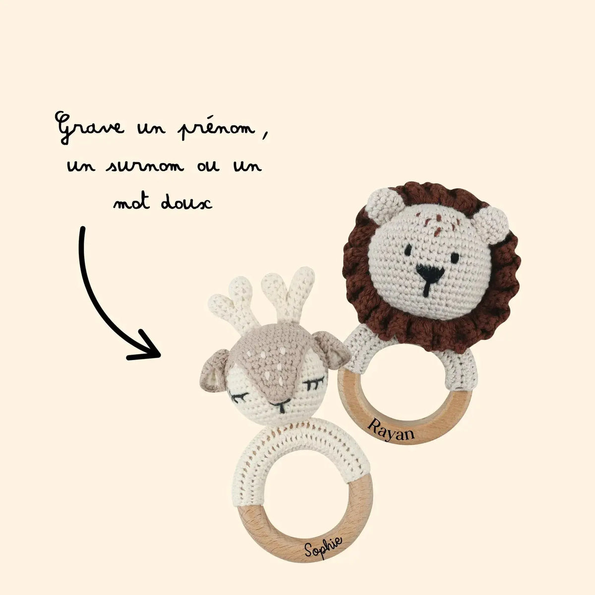 Deux hochets en crochet personnalisés, cerf et lion