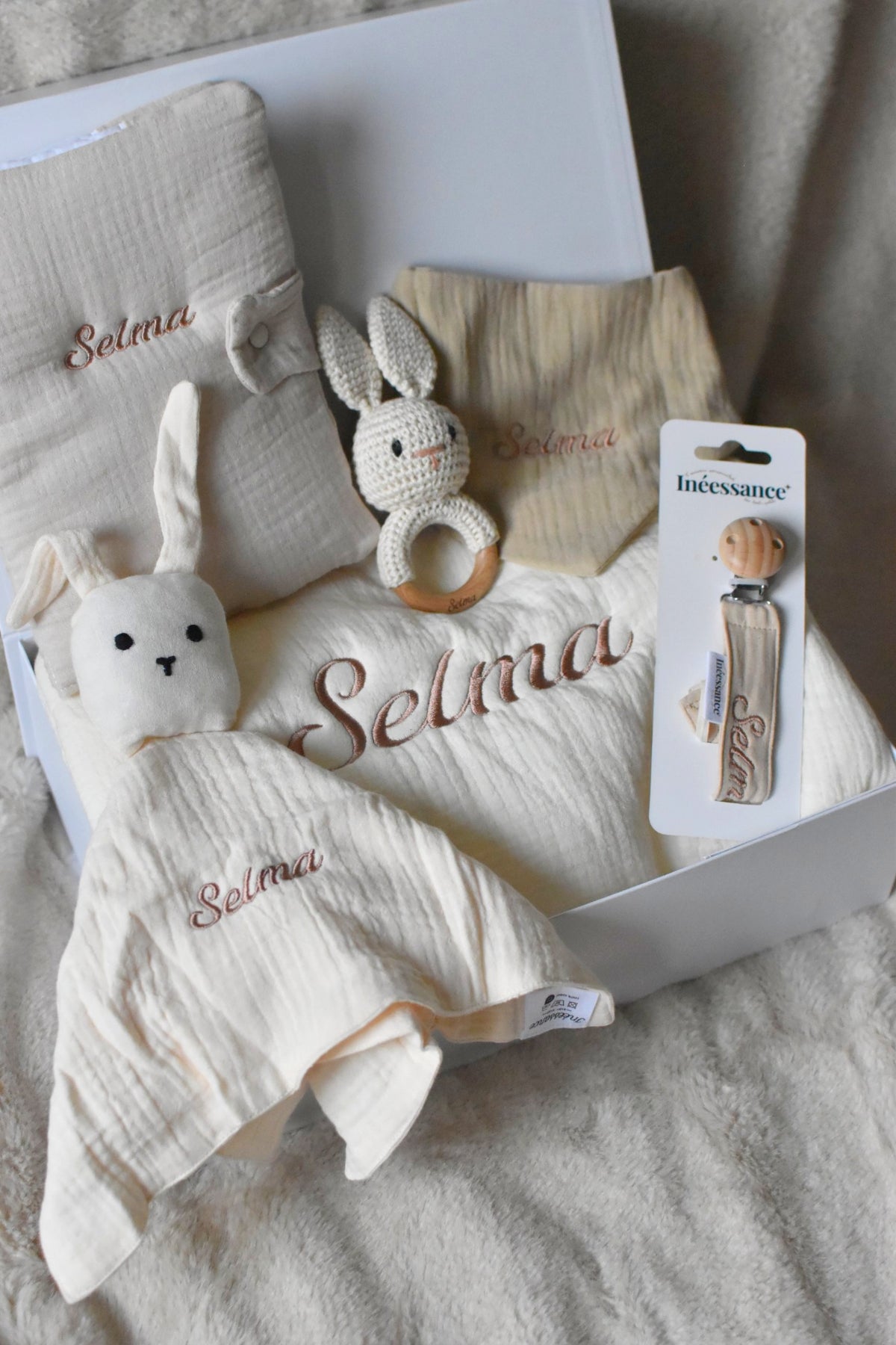 Contenu du coffret premium Mix and Match personnalisé au prénom