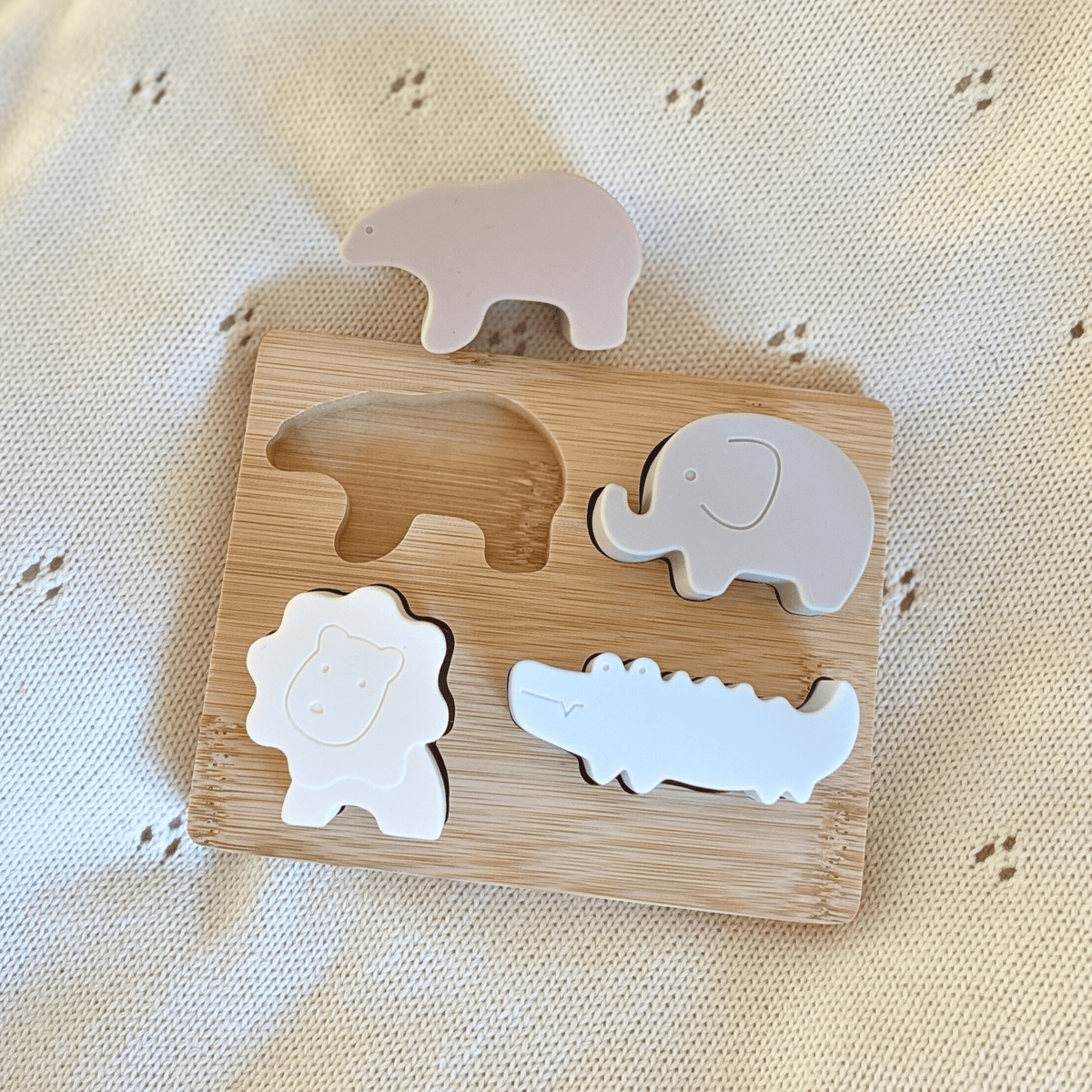 Puzzle Montessori personnalisable, reconnaissance des formes