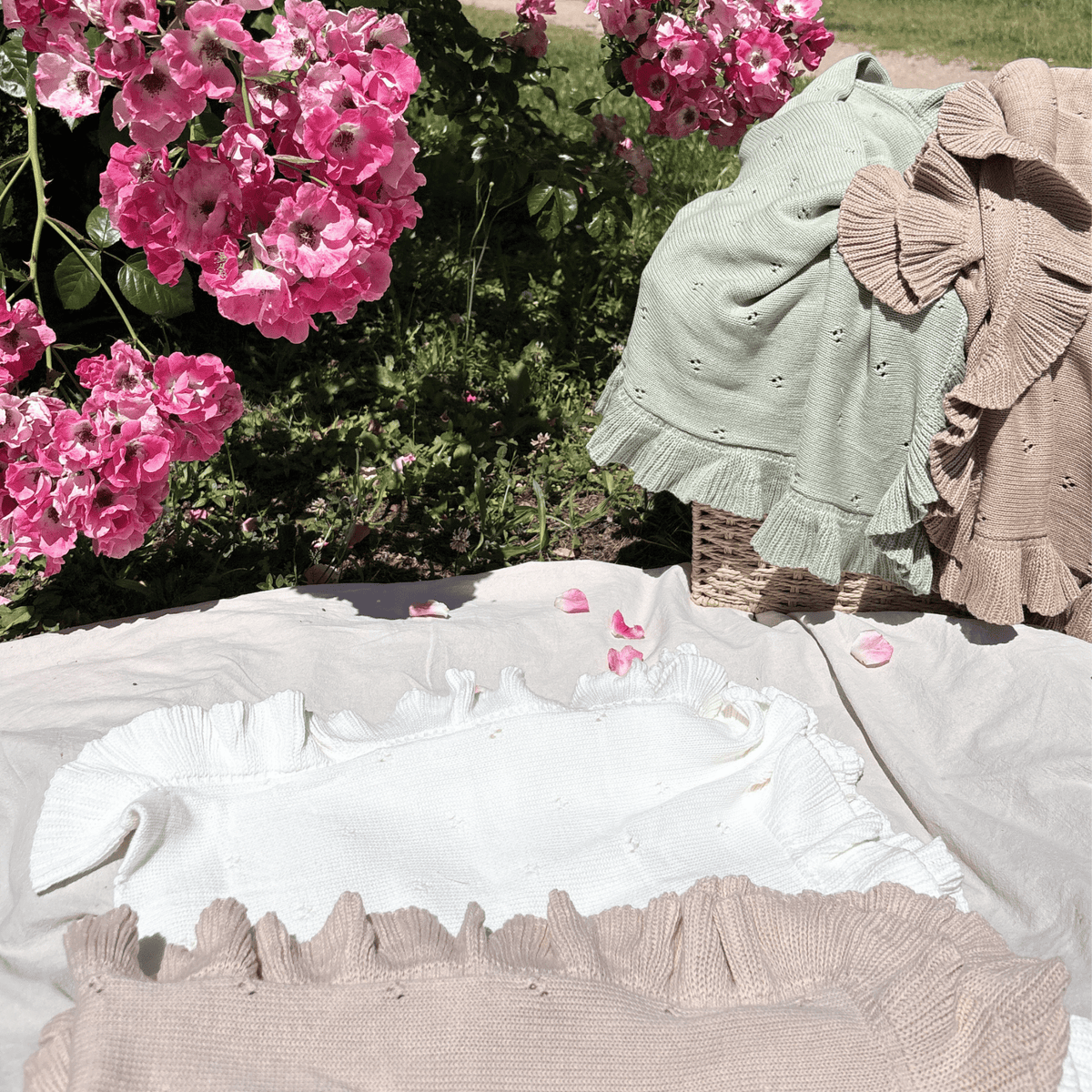 Couverture bébé à volants pour envelopper le nouveau-né