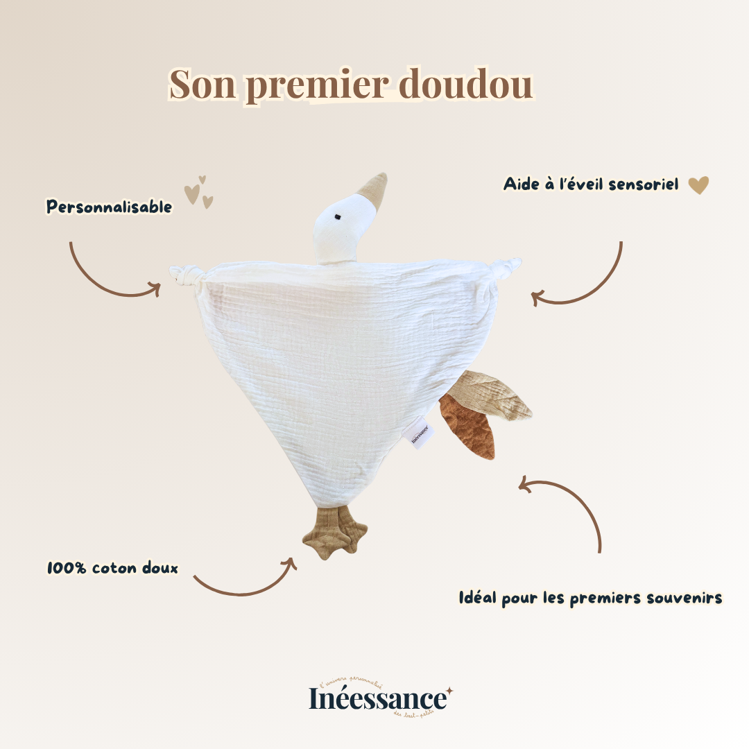 Détail de la double gaze de coton du doudou Oie