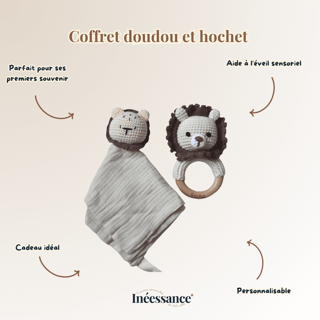 Détail du crochet du lot doudou et hochet