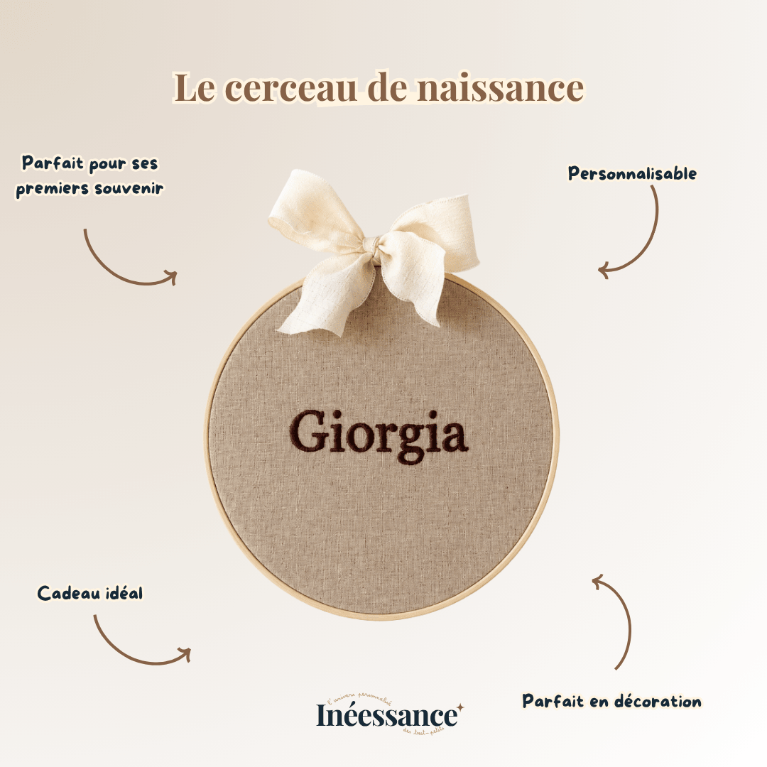 Cerceau de naissance rond aspect bambou brodé au prénom