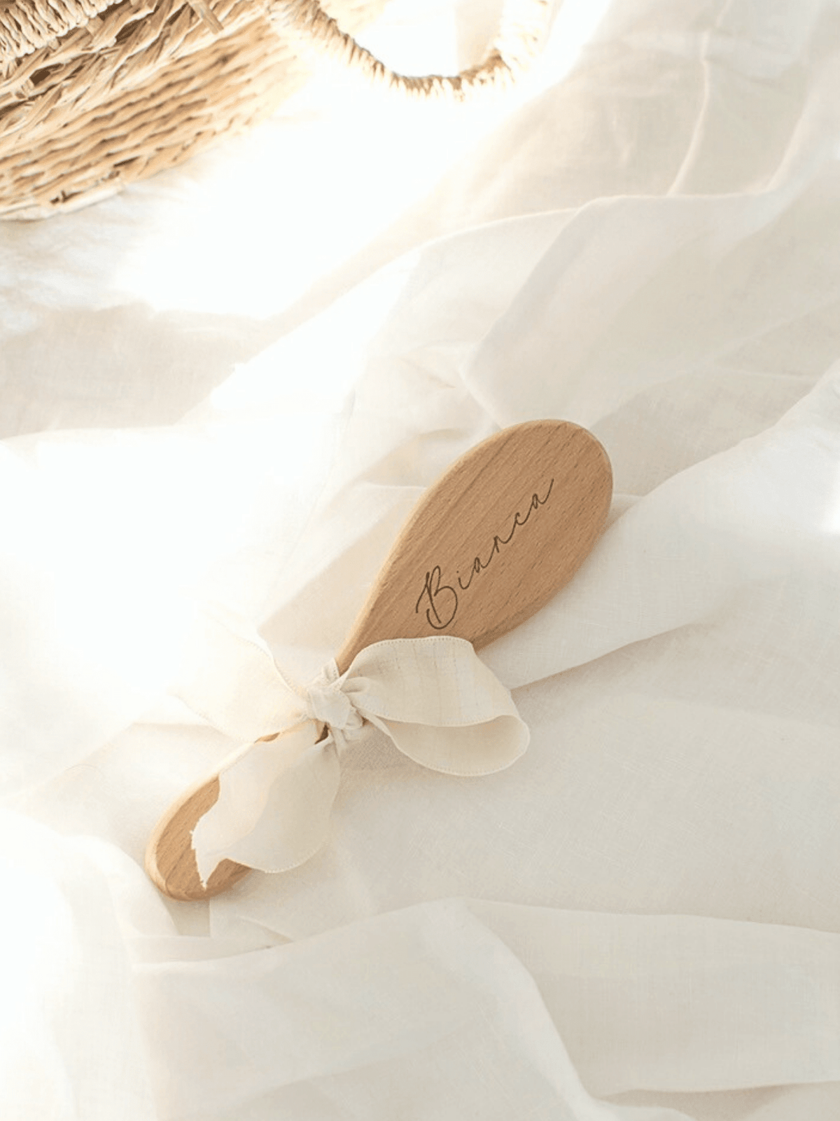 Brosse à cheveux bébé Ineessance en bois naturel