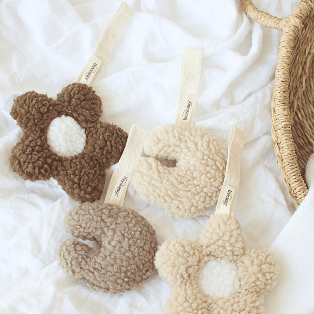 Attache-tétine sherpa avec clip en bois naturel pour bébé