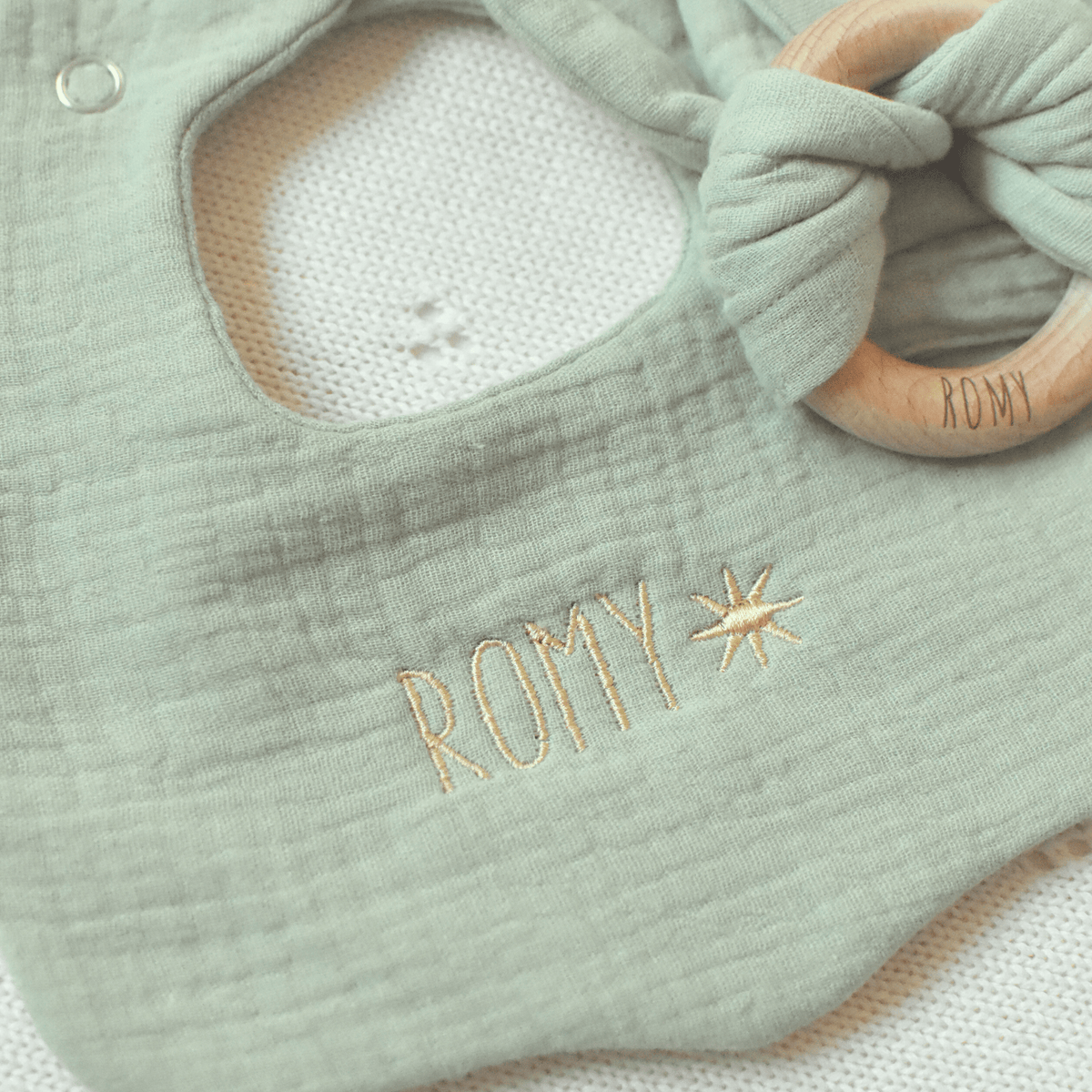 Coffret Mini Essentiel, cadeau de naissance personnalisé prêt à offrir