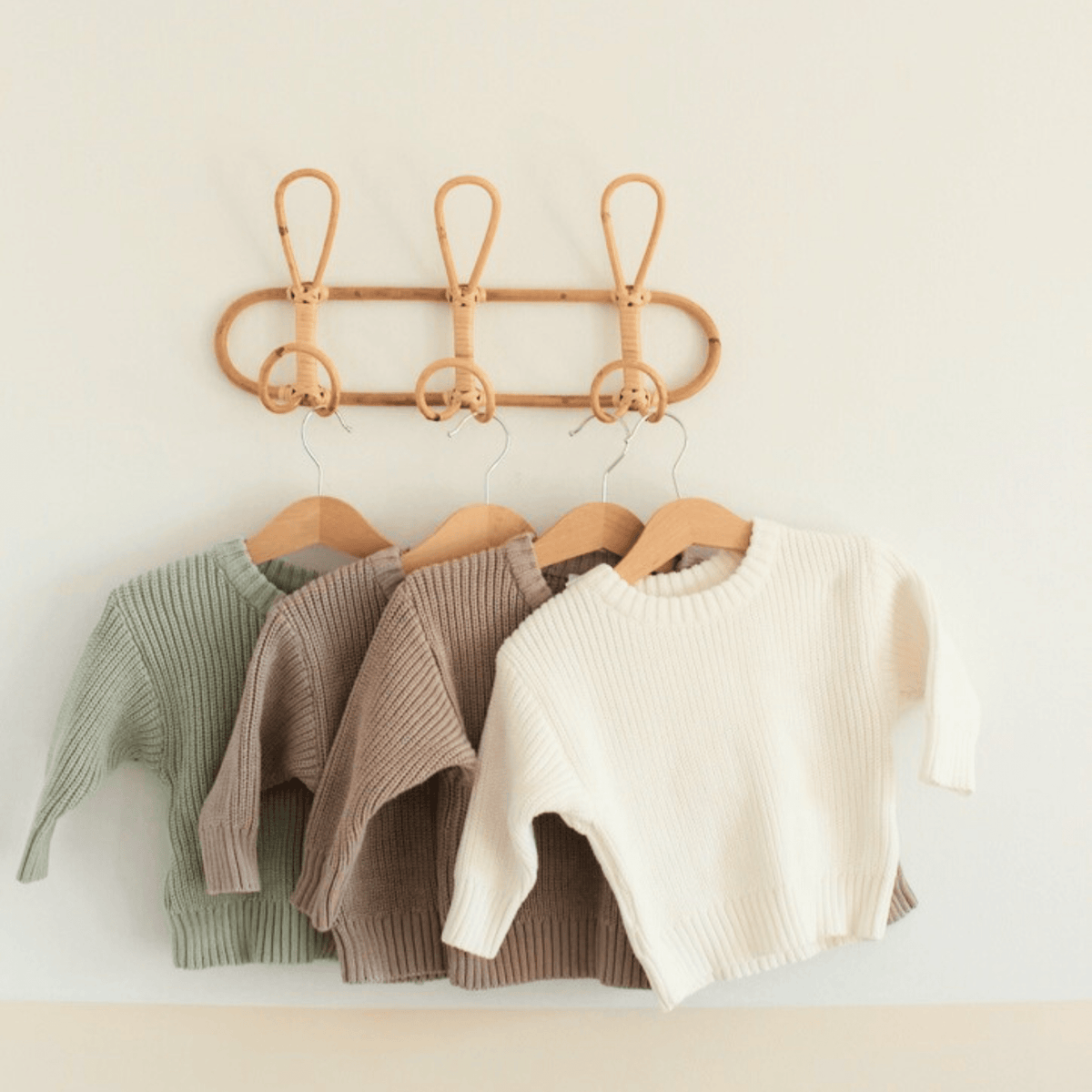 Pull bébé Ineessance, coloris au choix