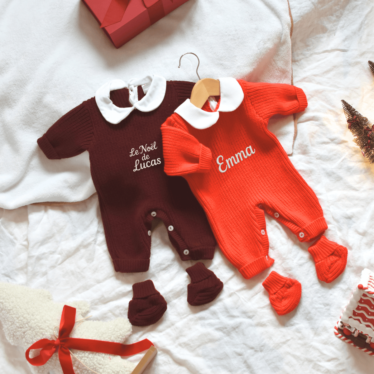 Tenue de naissance de Noël col Claudine en tricot de coton