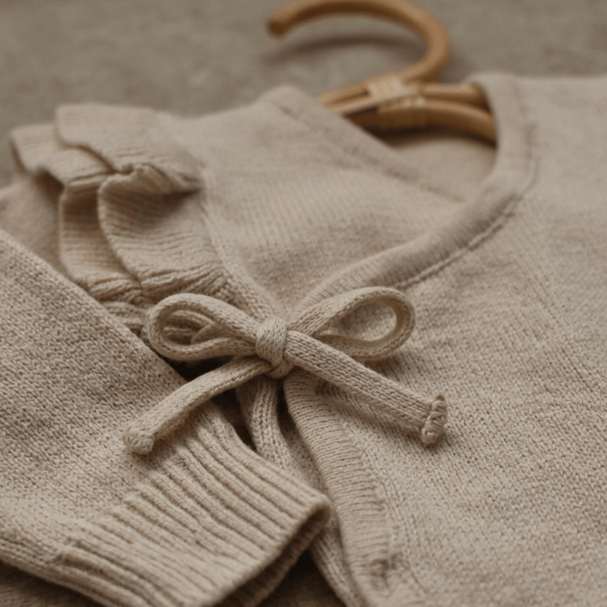Tenue de naissance 3 pièces brodée au prénom du nouveau-né