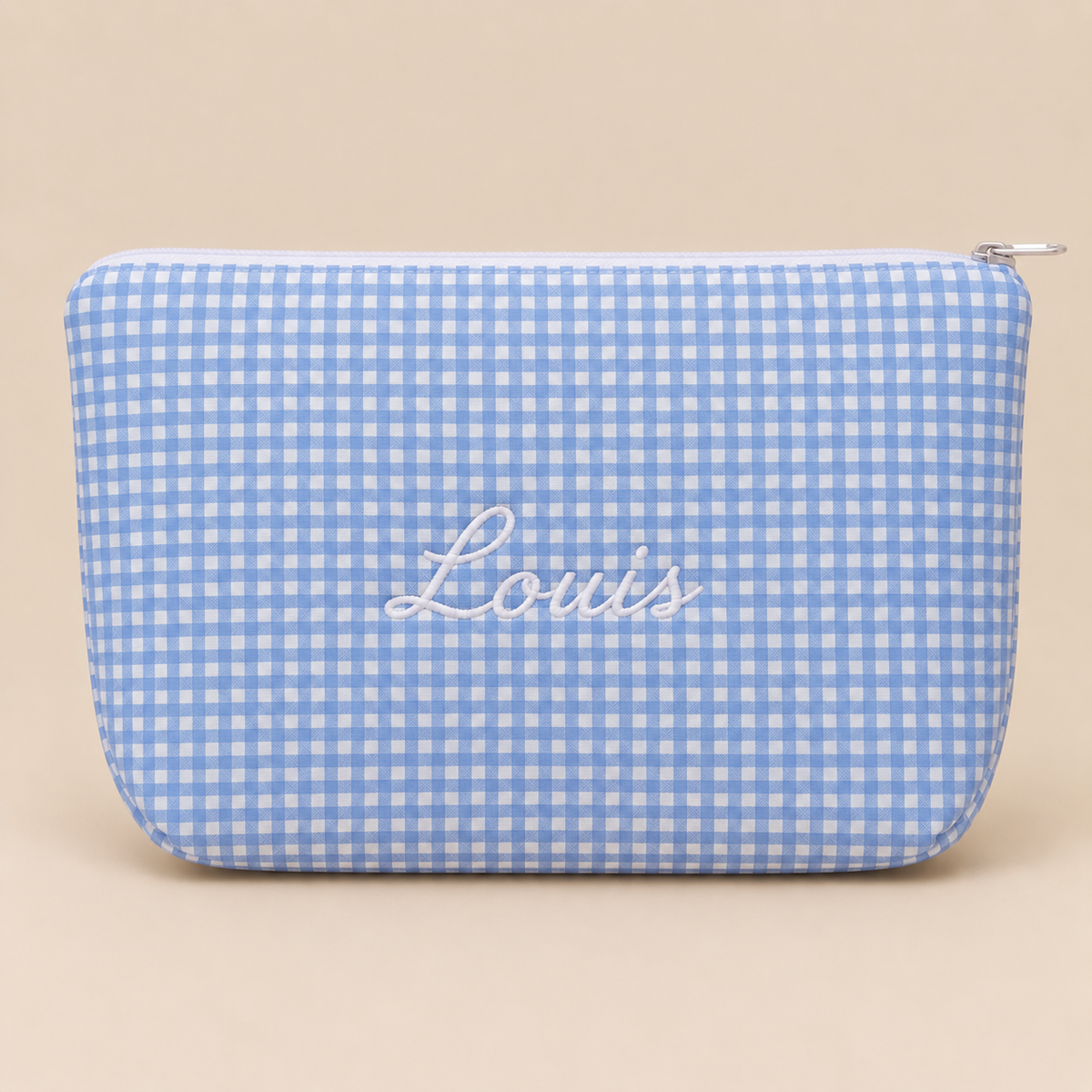 Trousse de toilette bébé en vichy bleu brodée au prénom