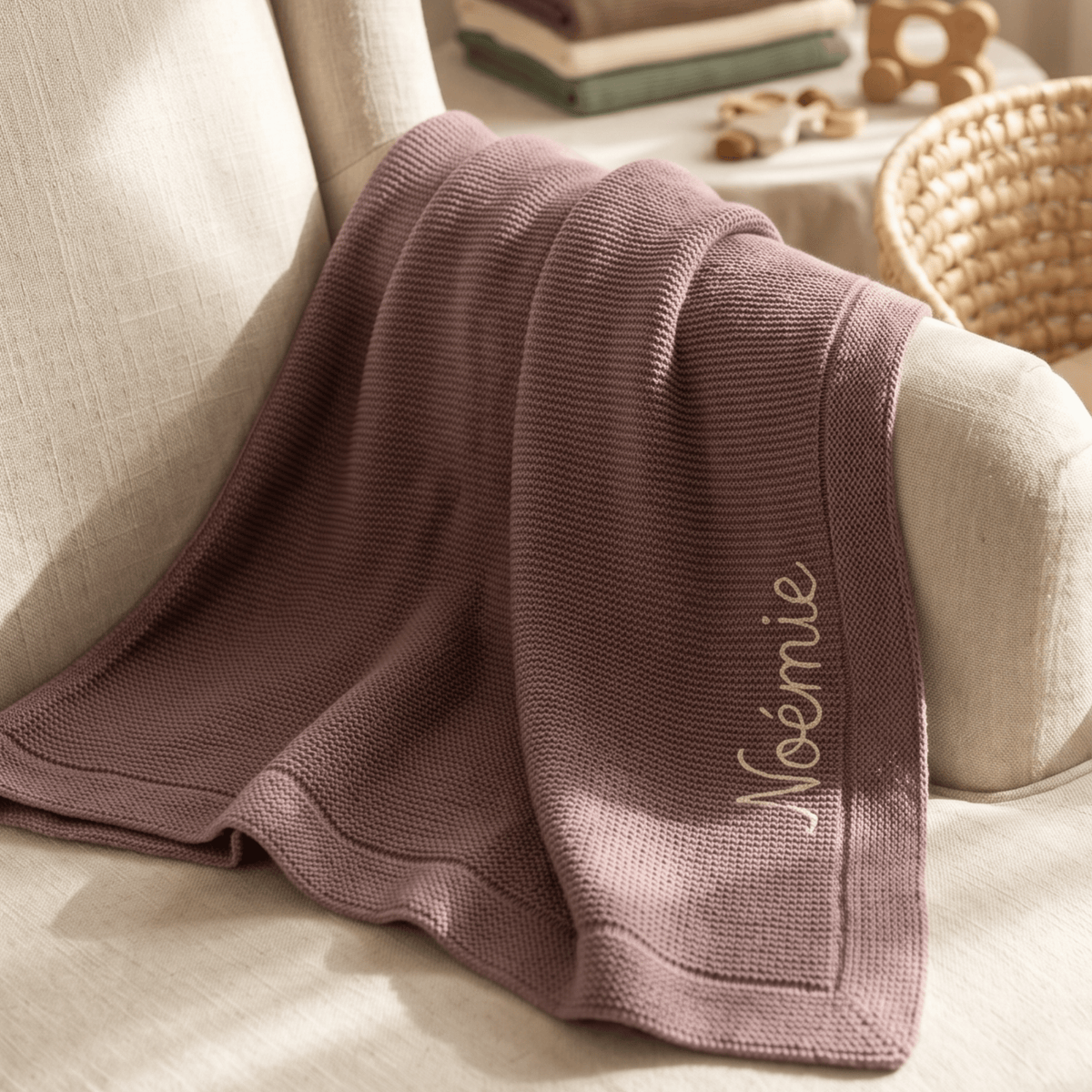 Couverture bébé en maille tricotée personnalisable au prénom